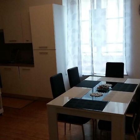 Appartement Taiko La Fleche Bagian luar foto